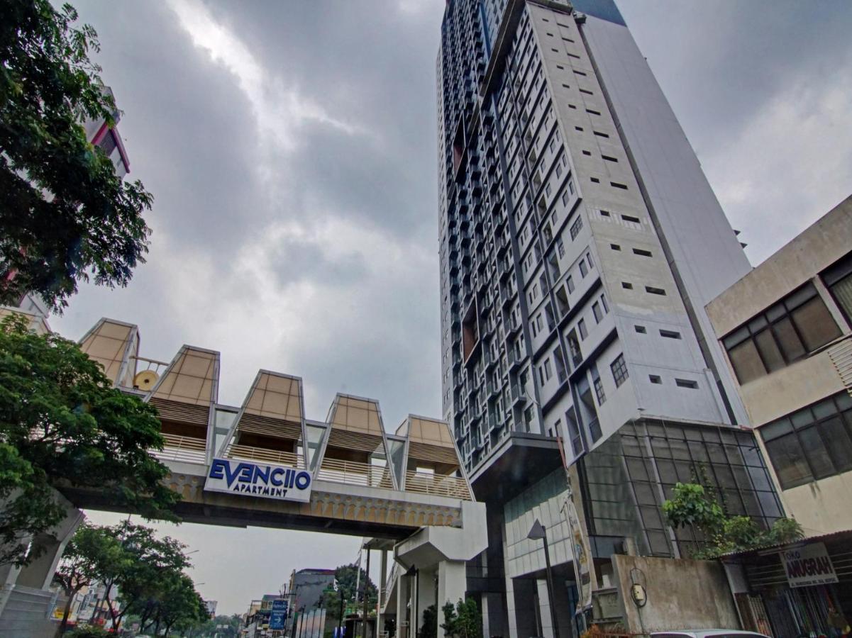 Oyo 90339 Evenciio Apartment Syariah Depok Exterior foto