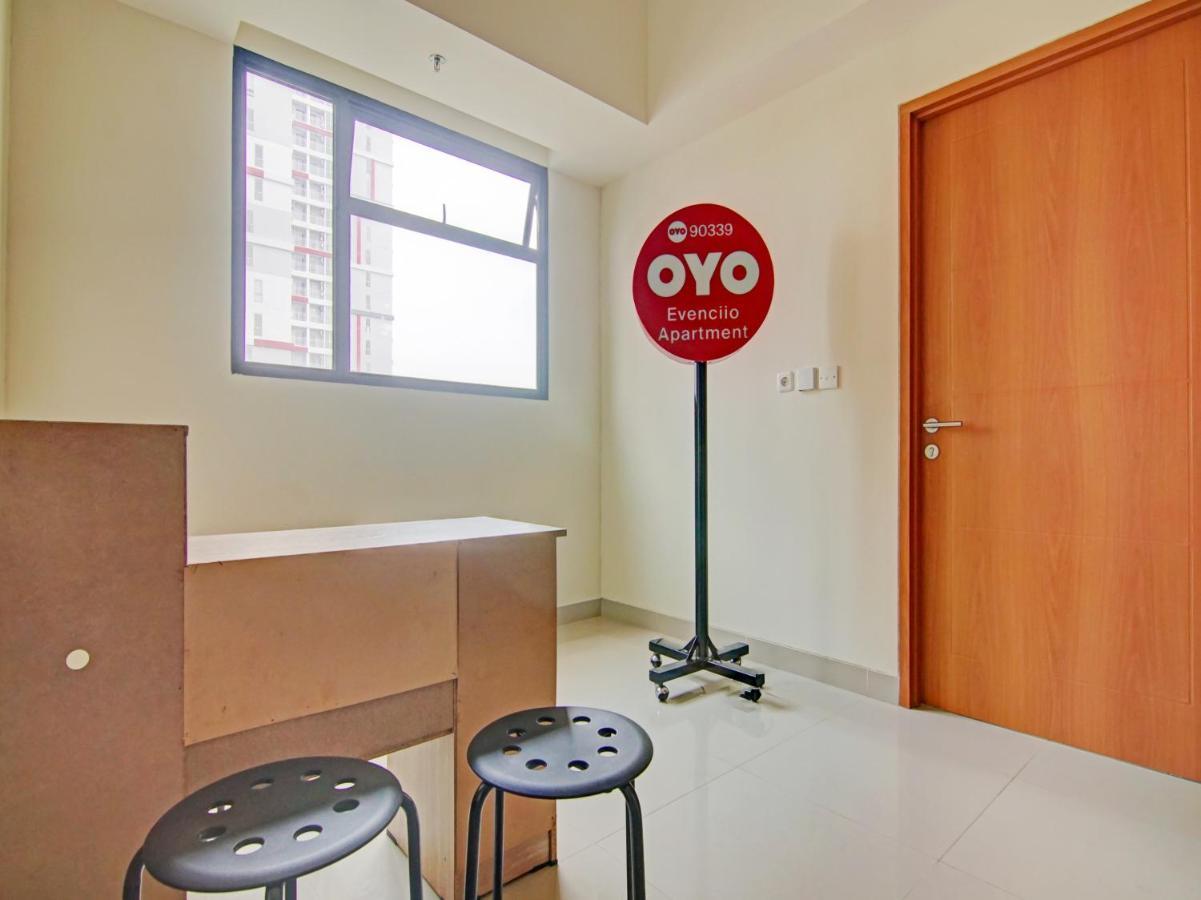 Oyo 90339 Evenciio Apartment Syariah Depok Exterior foto