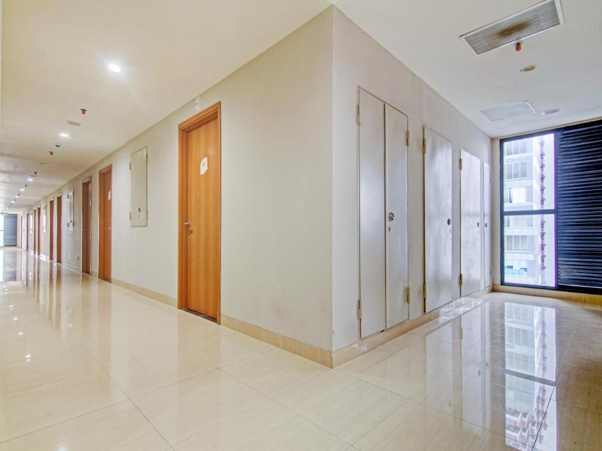 Oyo 90339 Evenciio Apartment Syariah Depok Exterior foto
