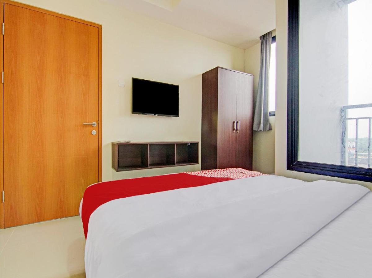 Oyo 90339 Evenciio Apartment Syariah Depok Exterior foto