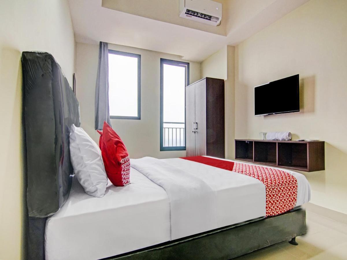 Oyo 90339 Evenciio Apartment Syariah Depok Exterior foto