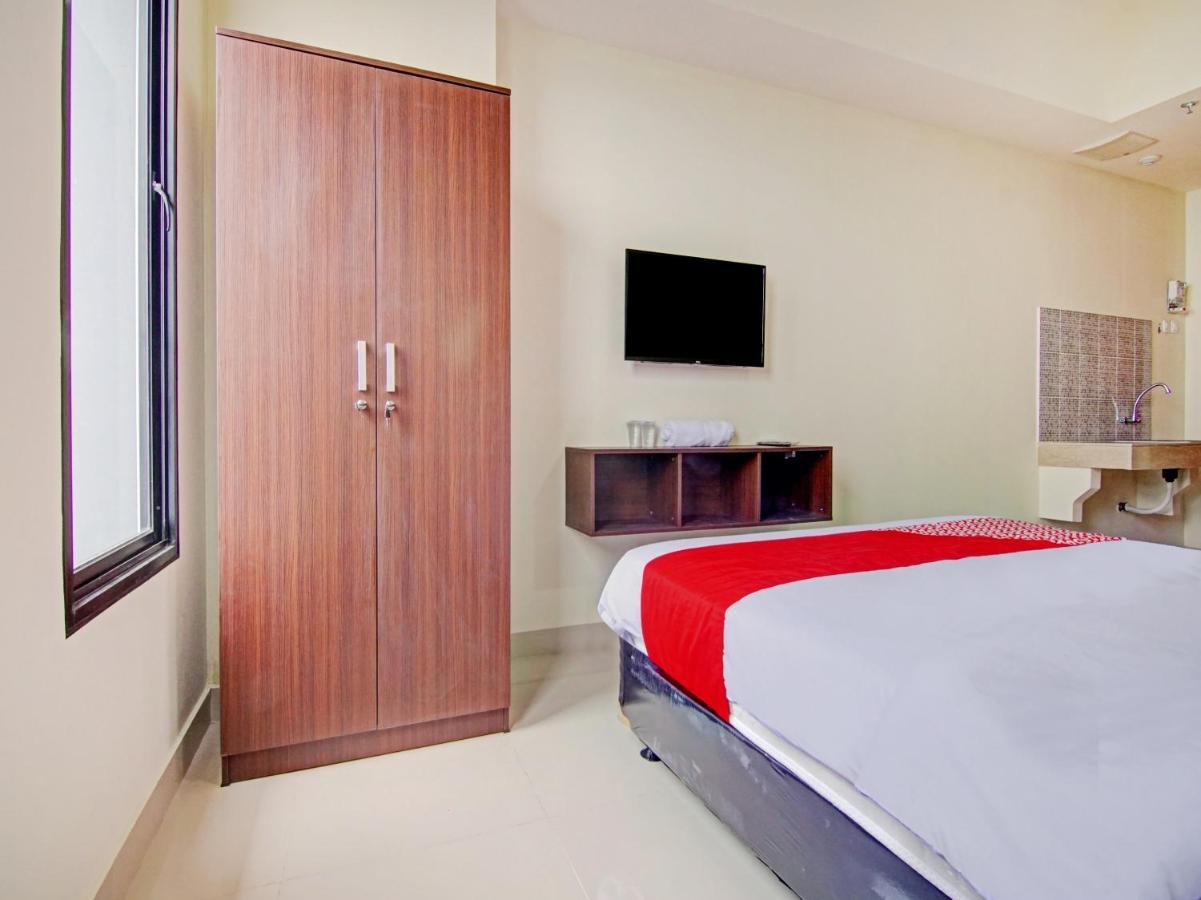 Oyo 90339 Evenciio Apartment Syariah Depok Exterior foto
